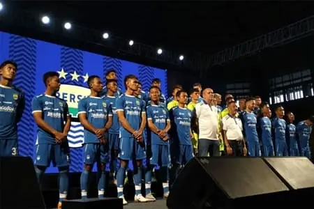 Persib Bandung Telah Resmi Kenalkan Skuad Untuk Liga 1 Musim 2024/25